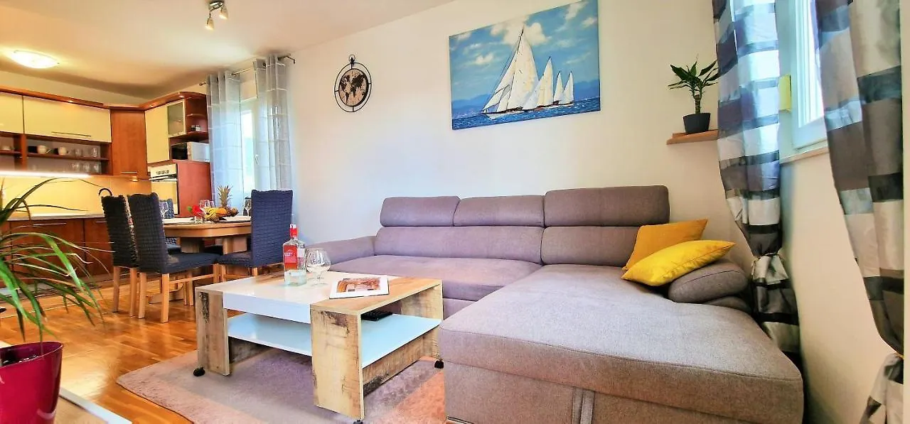 Conte Apartment Kastela