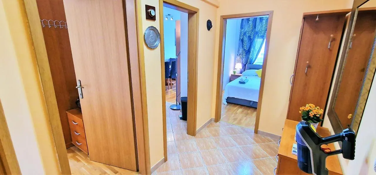 Conte Apartment Kastela