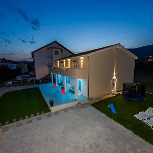 Apartament Lavender & Mint, Kaštela